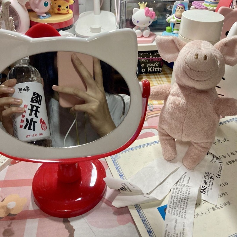 Lustro do makijażu Hello Kitty – Beauty Makeup Vanity Set recenzja i cena